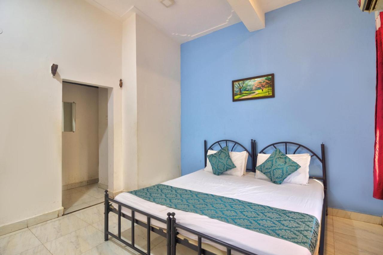 Hotel Walking 2 beach Calangute Exterior foto
